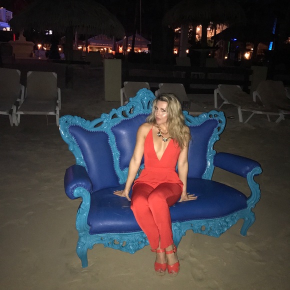 Meet your Posher, Brittany - Picture 2 of 8